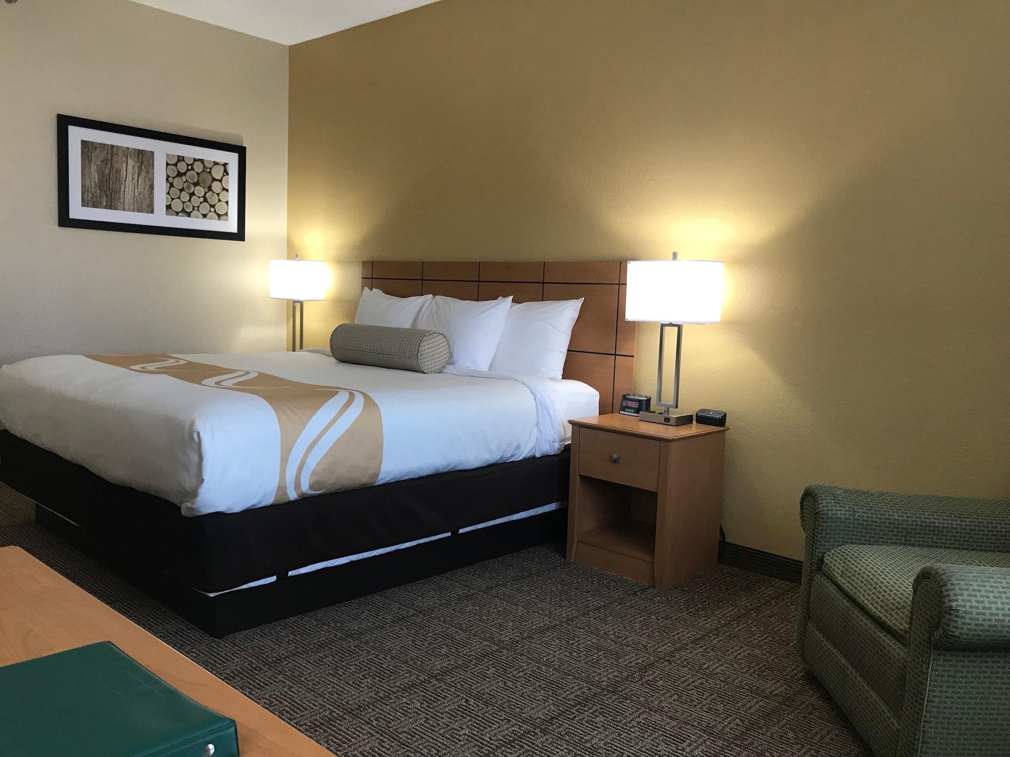 Quality Inn & Suites Springfield Southwest Near I-72 Экстерьер фото