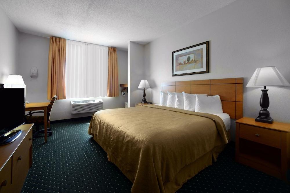 Quality Inn & Suites Springfield Southwest Near I-72 Экстерьер фото